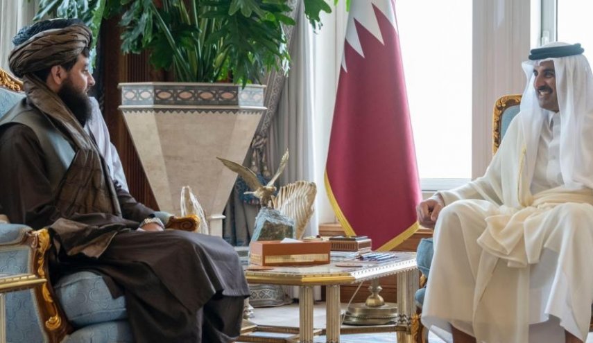 مباحثات بين أمير قطر ووزير دفاع أفغانستان في الدوحة