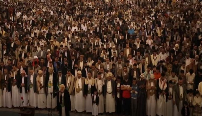 اليمن: المشاط يؤدي صلاة عيد الأضحى المبارك 