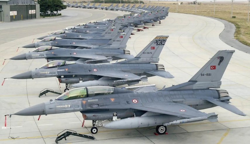 الكونغرس يضع شرطا لتسليم تركيا مقاتلات إف-16