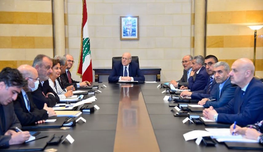 حكومة لبنانية اقرت دفع المساعدة الإجتماعية المقررة سابقًا لموظفي القطاع العام