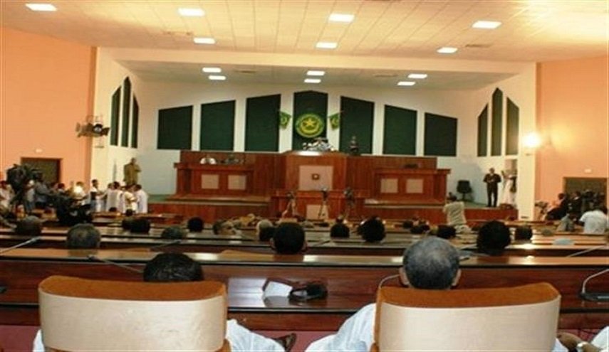 انقطاع واسع للكهرباء في العاصمة الموريتانية يعلق جلسة البرلمان
