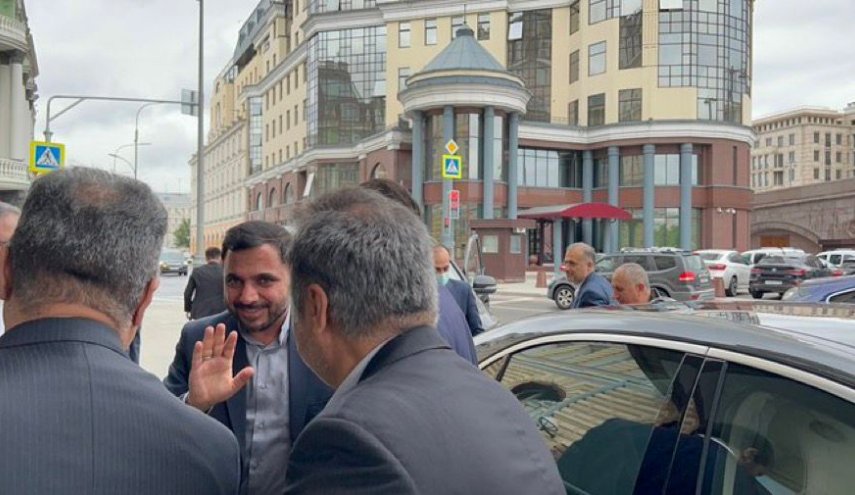 وزير الاتصالات الايراني يصل موسكو