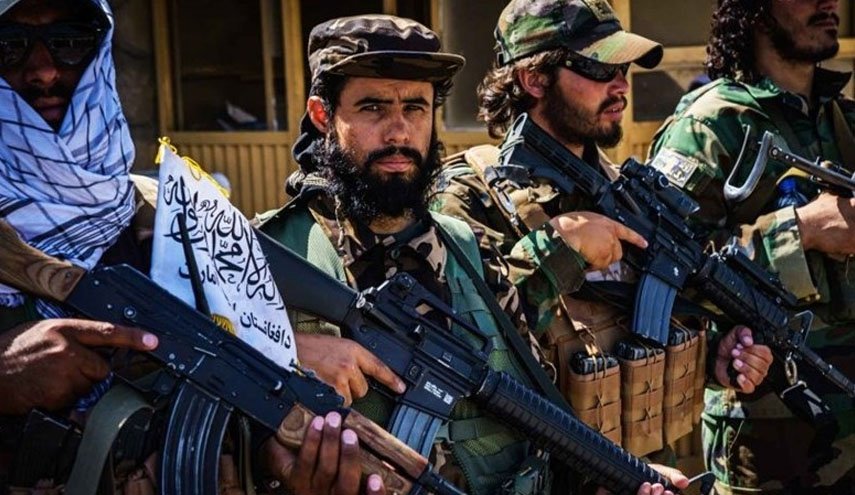 درگیری طالبان با داعش؛ بیش از ۲۰ غیر نظامی زخمی شدند