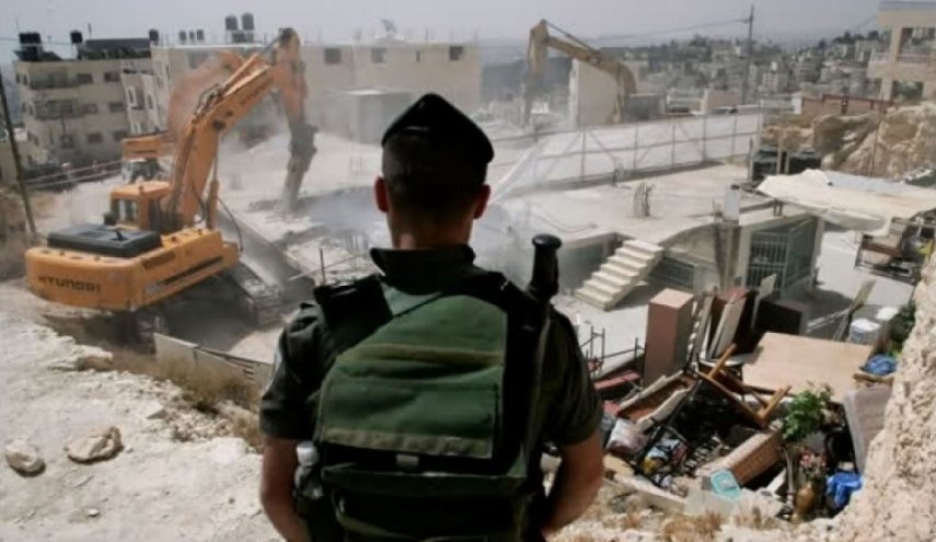 الاحتلال يسلم اخطارات بالهدم ووقف البناء لـ 9 مواطنين في بيت لحم