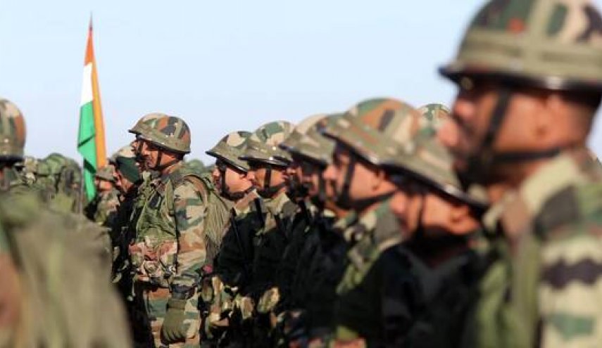 الهند تعزز وجودها العسكري على الحدود مع الصين