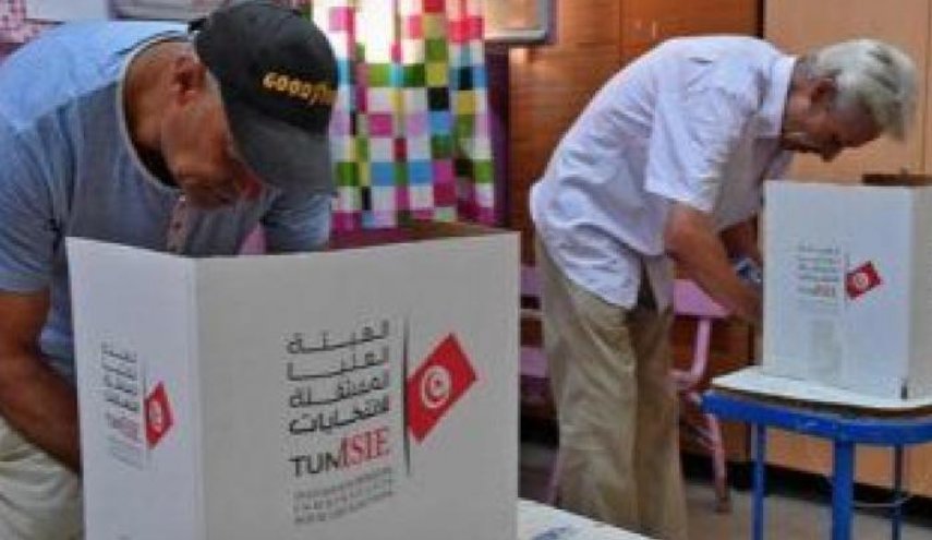 غدا..تونس تفتح باب الطعون على استفتاء الدستور لمدة 3 أيام
