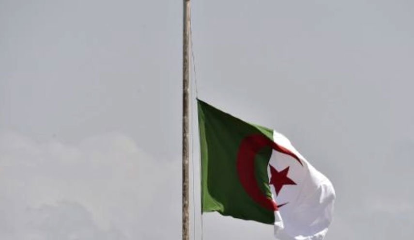 الجزائر ترفع القيود عن التعامل التجاري مع إسبانيا
