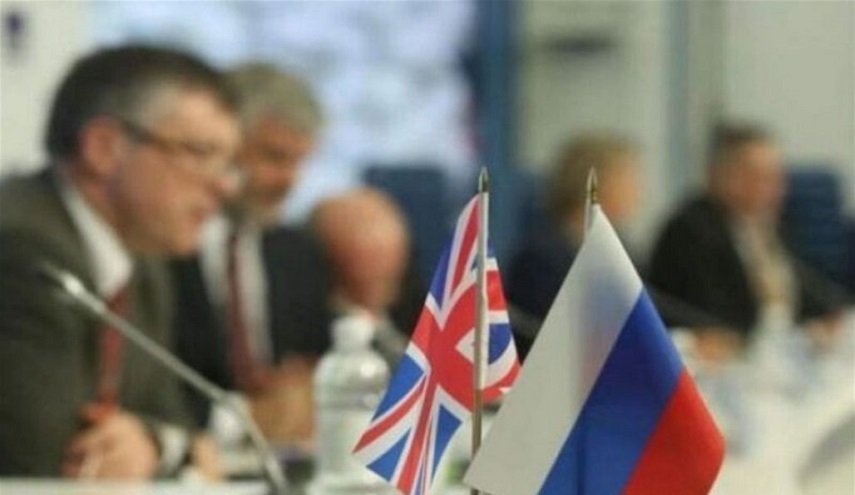 موسكو تفرض عقوبات على 39 بريطانيا بينهم رئيس وزراء سابق
