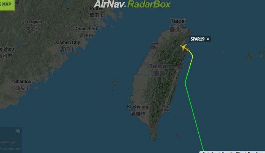 'طائرة بيلوسي' تدخل مجال تايوان الجوي.. والصين تصدر الإنذار الأخير
