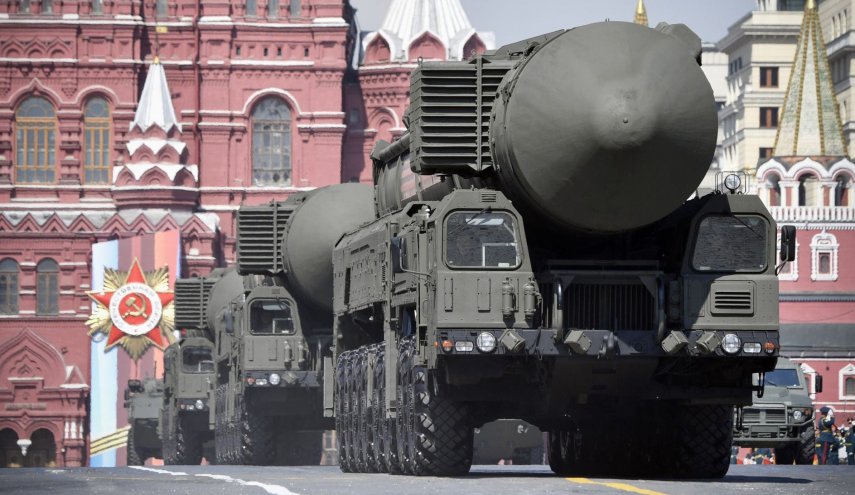 موسكو: سنسمح باستخدام الأسلحة النووية للرد فقط
