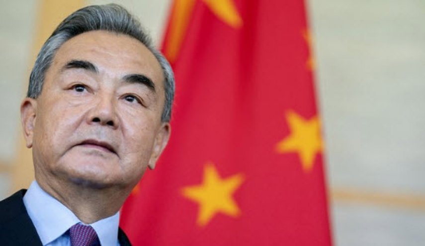وزیر خارجه چین آمریکا را به نقض حاکمیت پکن متهم کرد