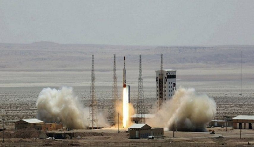 روسيا ستطلق قمرا صناعيا إيرانيا الى الفضاء