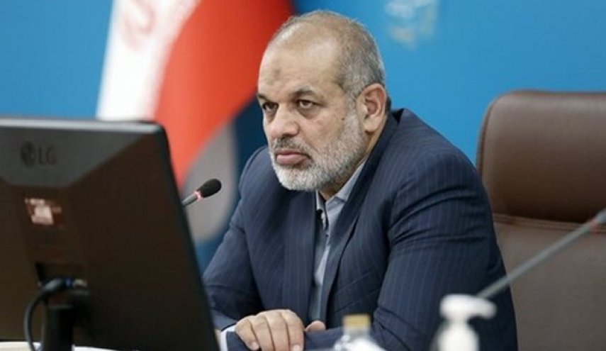 وزير الداخلية الايراني: الصحفيون رواة انجازات الثورة في مواجهة حرب العدو المركبة