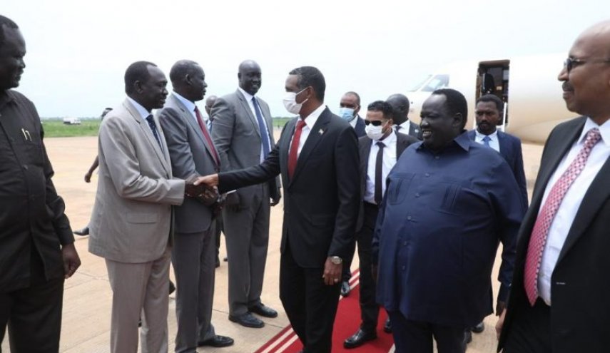 رئيس جنوب السودان يستقبل حميدتي في جوبا
