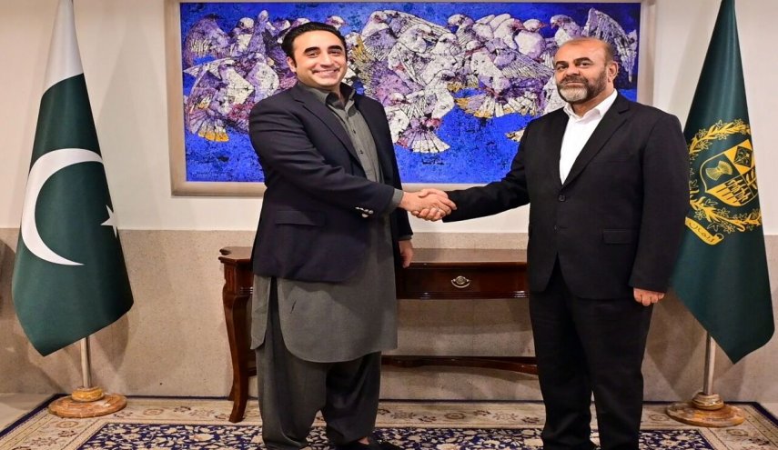وزیر راه و شهرسازی ایران با وزیر خارجه پاکستان دیدار کرد