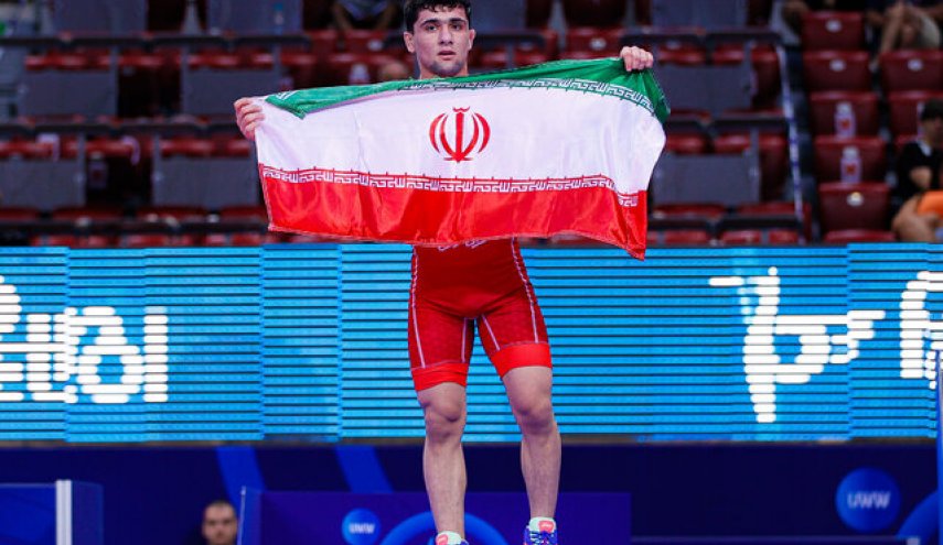تیم ملی کشتی فرنگی جوانان ایران قهرمان جهان شد
