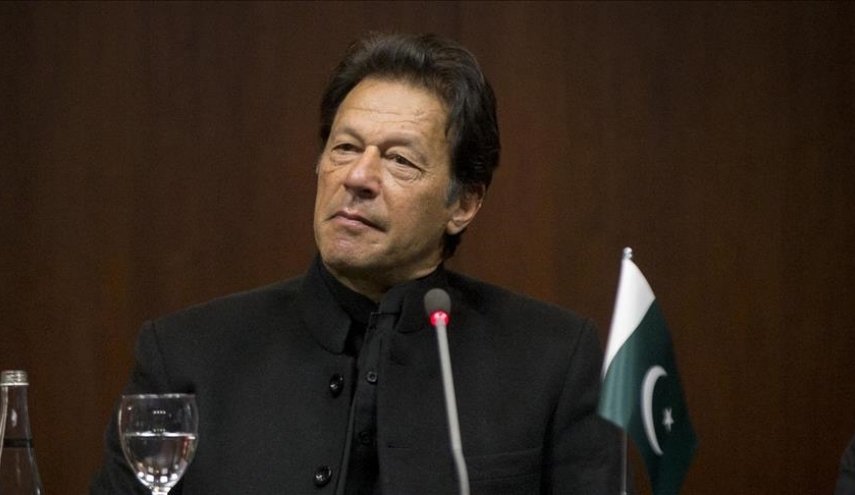 عمران خان در محاصره پلیس پاکستان


