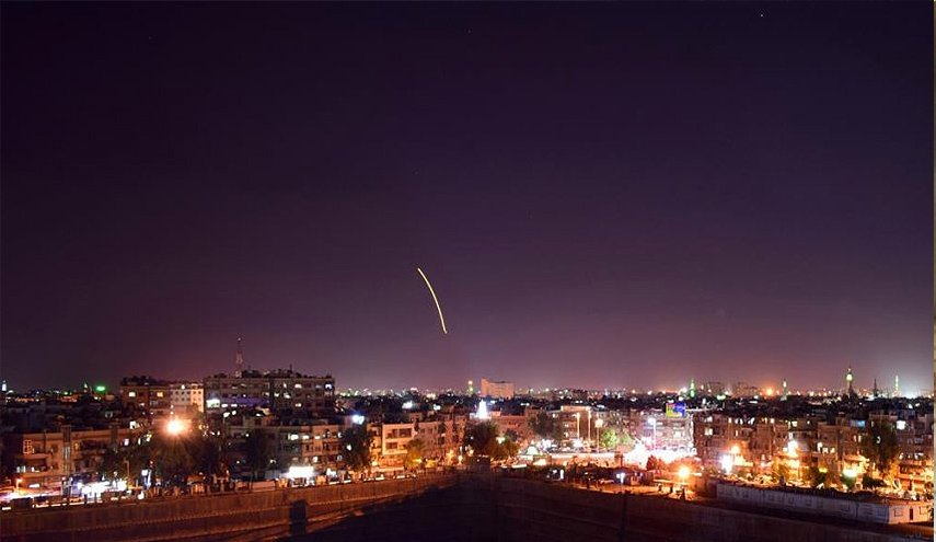 دفاعات سوريا الجوية تتصدى لعدوان اسرائيلي على مدينة مصياف