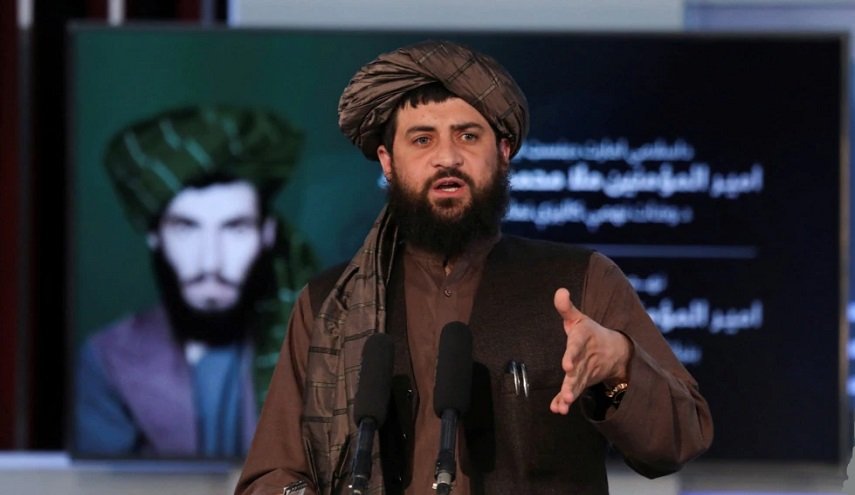 طالبان تتهم باكستان بالسماح للطائرات الأميركية بخرق أجوائها
