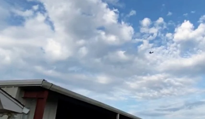 تهدید یک خلبان درباره کوباندن هواپیمایش به فروشگاهی در ایالت میسیسیپی آمریکا