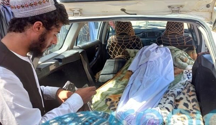 جان باختن ۴ کودک بر اثر انفجار مهمات مستعمل در مکتب خانه هلمند افغانستان