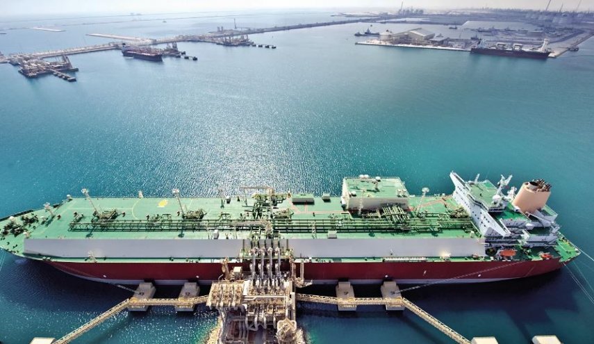 قطر تطمئن مشتري الغاز المسال: لا أولوية لعميل على آخر