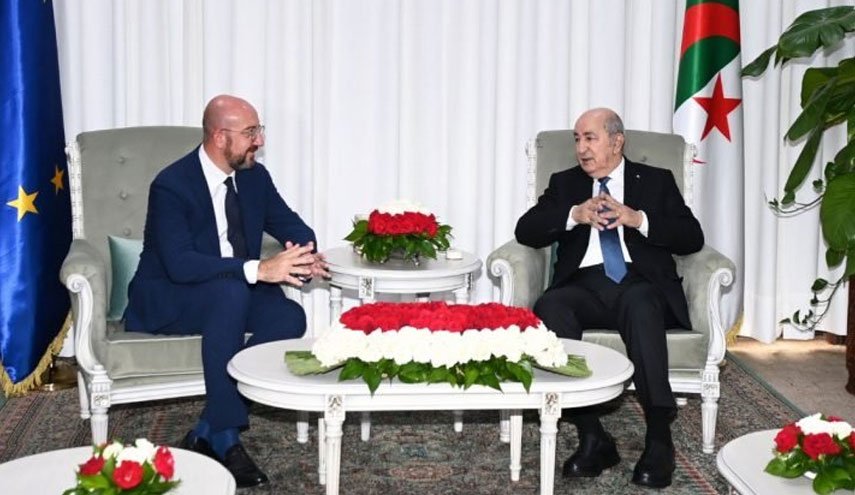الرئيس الجزائري يجري محادثات مع رئيس المجلس الأوروبي 
