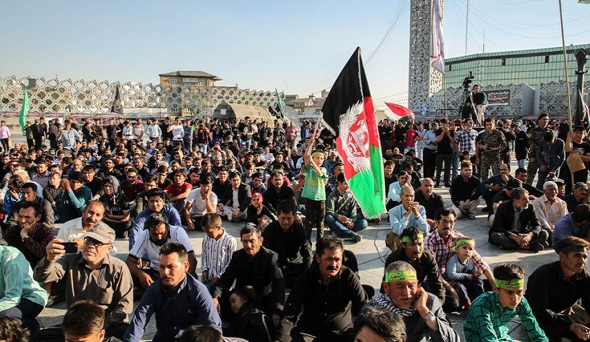 أعضاء لجنة الأربعين الأفغانية يصلون إلى إيران للتفاوض مع الجانب العراقي