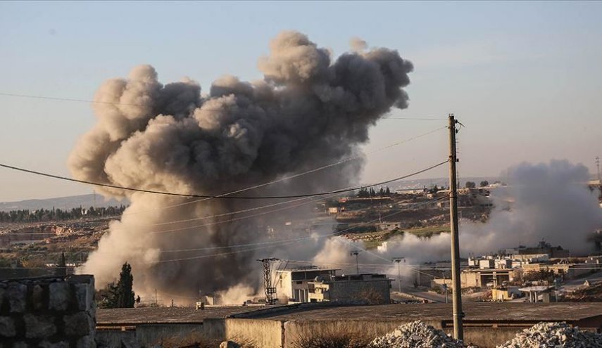 120 کشته در حملات هوایی به مقر تروریست‌ها در ادلب