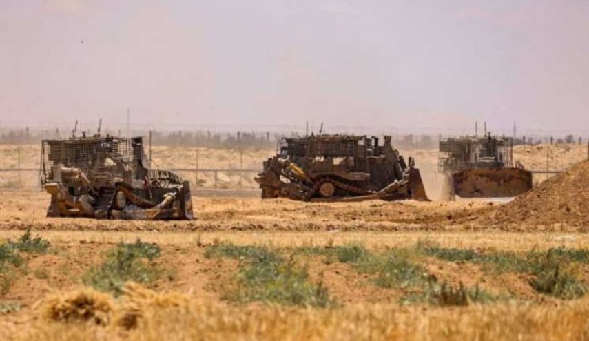 قوات الاحتلال الإسرائيلي تتوغل وسط غزة