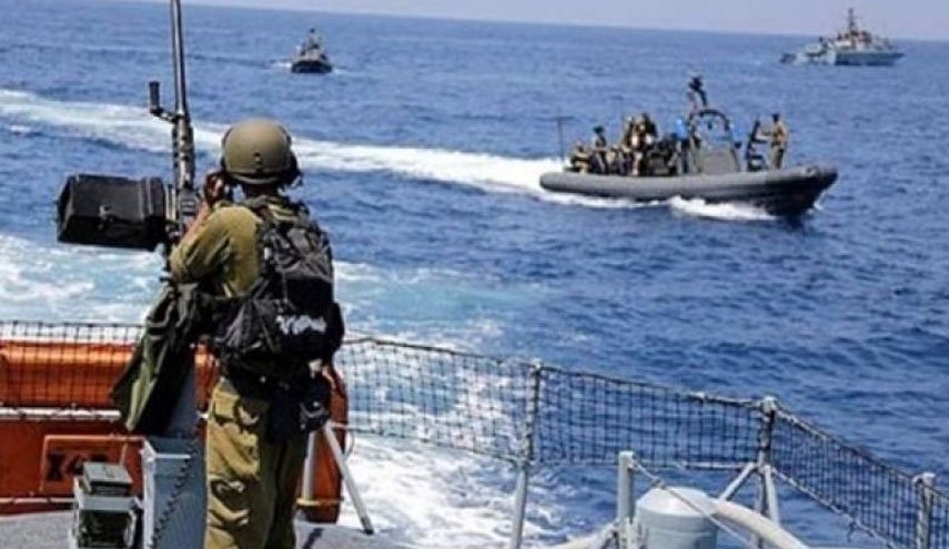 بحرية الاحتلال تعتقل 4 صيادين في بحر غزة