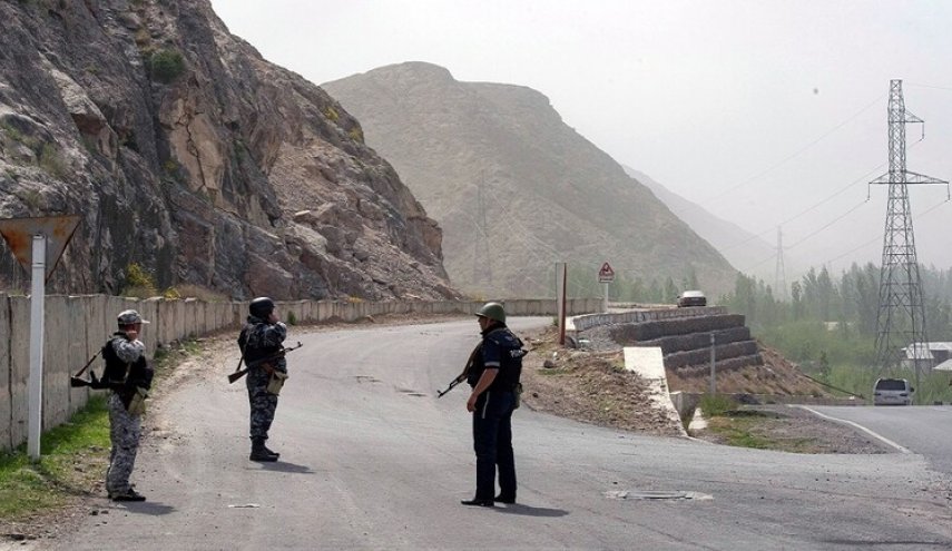تبادل لإطلاق النار على الحدود بين قرغيزستان وطاجيكستان