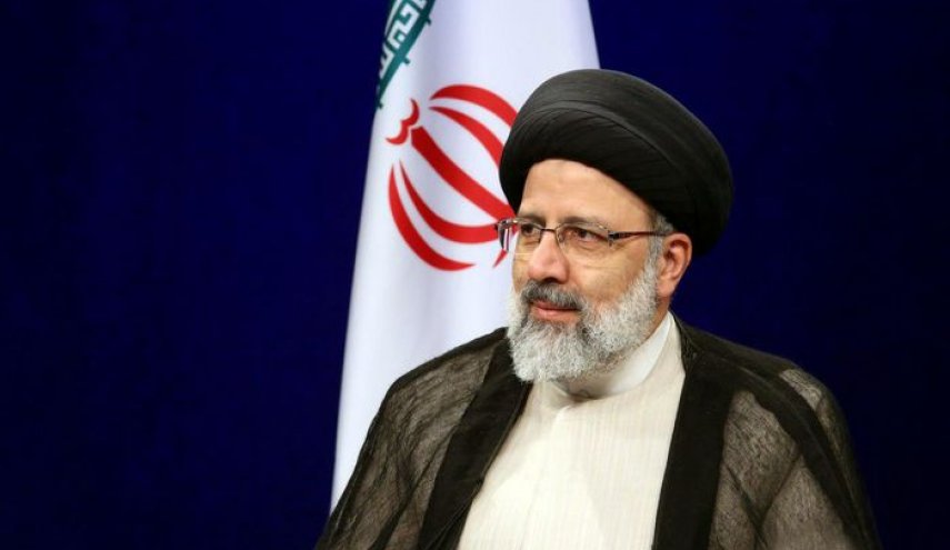 الرئيس الإيراني يؤكد على ضرورة وحدة المسلمين 