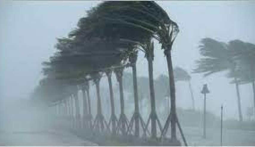 إعلان حالة الطوارئ في فلوريدا مع اقتراب العاصفة ' إيان '