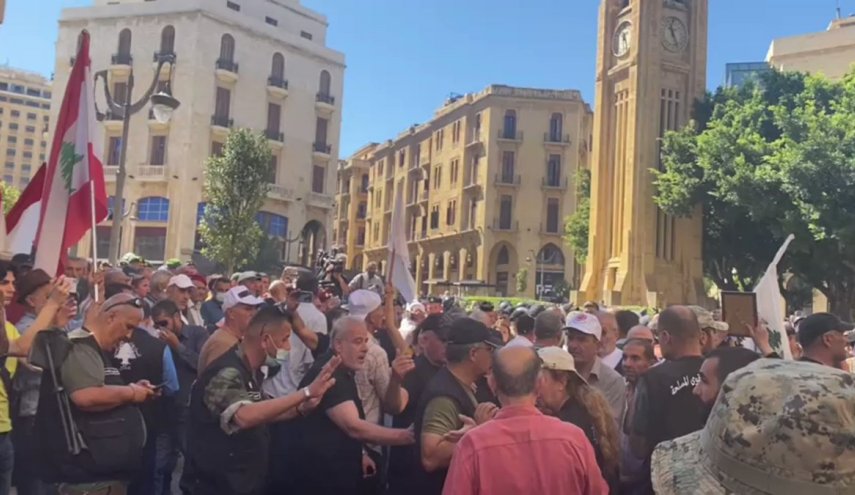 تفاصيل تحرّك العسكريّين المتقاعدين أمام البرلمان اللبناني