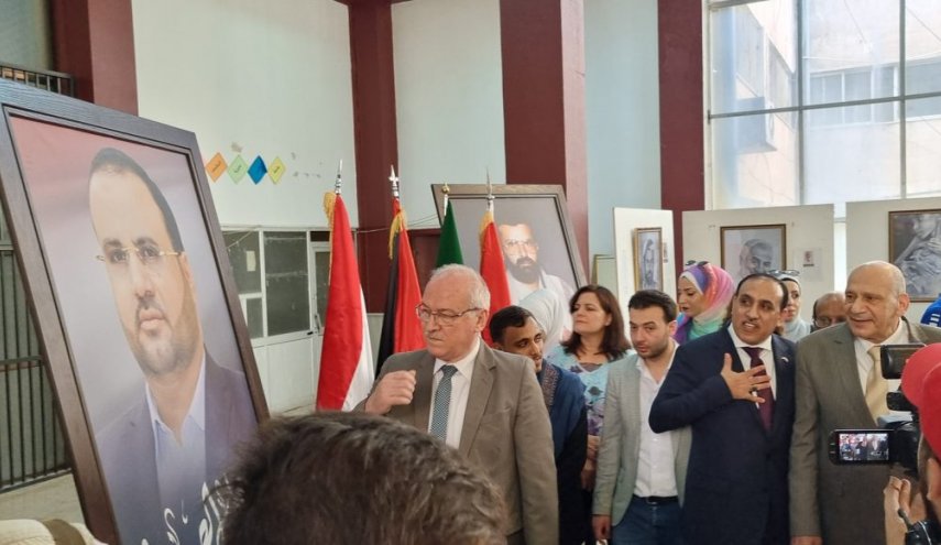 افتتاح معرض شهداء اليمن في جامعة حلب 