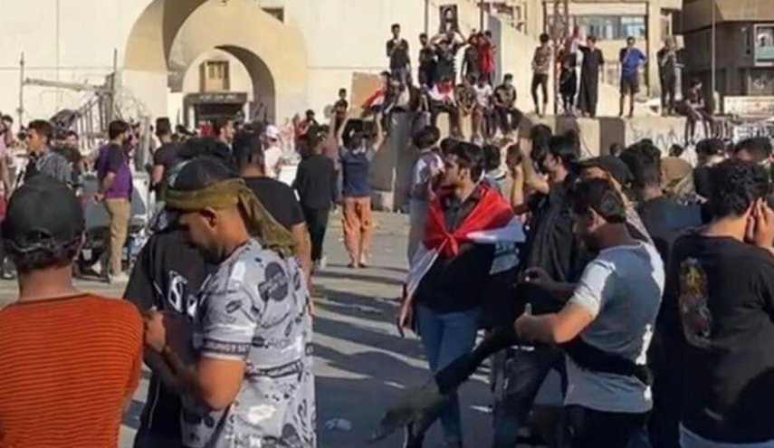 آغاز تظاهرات؛ تدابیر امنیتی بی‌سابقه در بغداد همزمان با سالگرد تظاهرات اکتبر ۲۰۱۹+ تصویر هوایی از معترضان