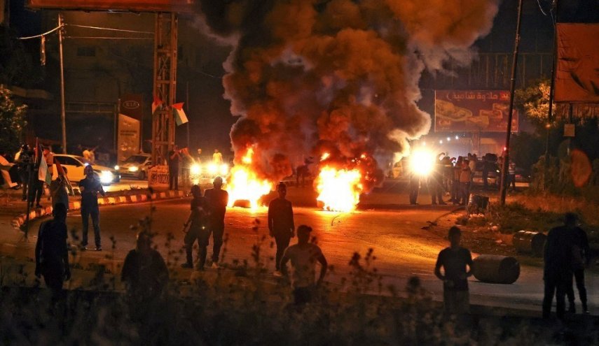 30 اصابة خلال مواجهات مع الاحتلال في ييتا