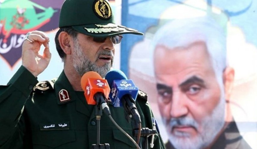 انضمام 3 سفن راجمة للصواريخ إلى بحرية حرس الثورة الاسلامية الايرانية