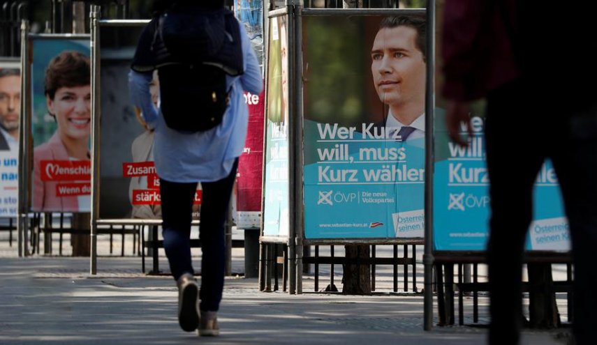 النمساويون يدلون بأصواتهم في الانتخابات الرئاسية
