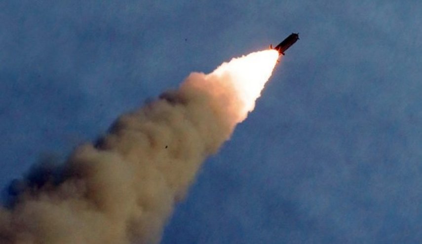 آزمایش موشکی کره شمالی همزمان با پایان رزمایش دریایی آمریکا و کره جنوبی

