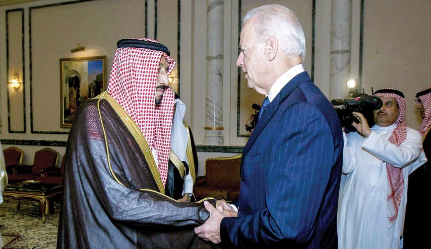 بايدن يهدد السعودية بمواجهة تبعات قرار أوبك+ خفض إنتاج النفط
