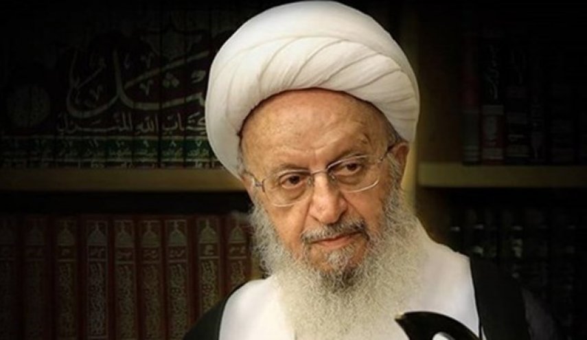 آية الله مكارم شيرازي يحذر علماء المسلمين من مخططات التفرقة والصراعات
