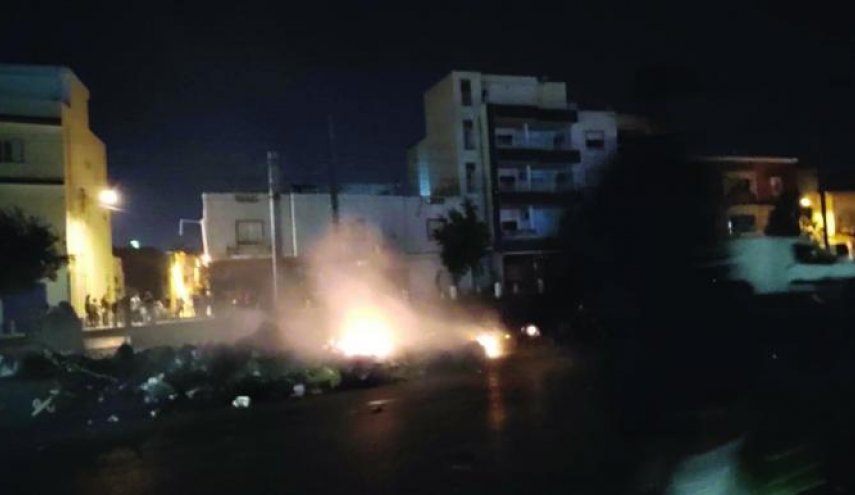 تظاهرات شبانه در برخی مناطق پایتخت تونس و شهر بنزرت