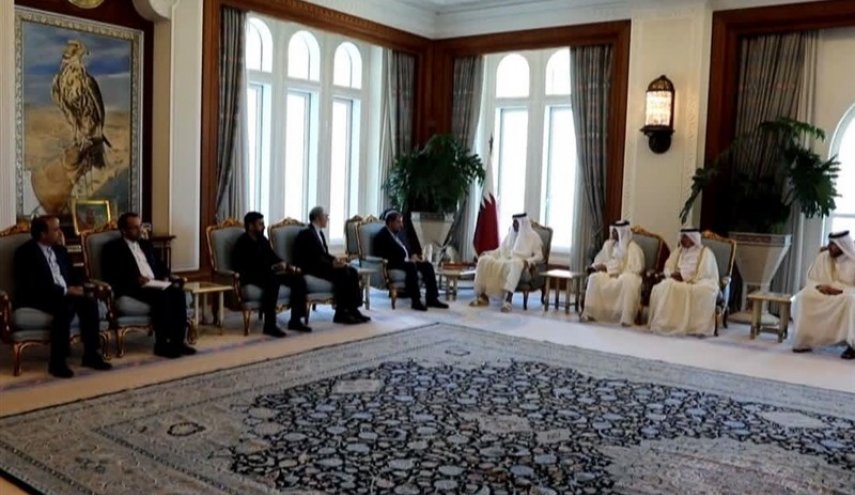 مساعد الرئيس الإيراني للشؤون الاقتصادية يلتقي أمير قطر