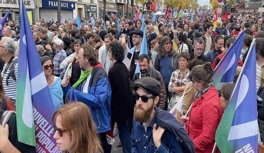 آغاز اعتصابات سراسری در فرانسه 