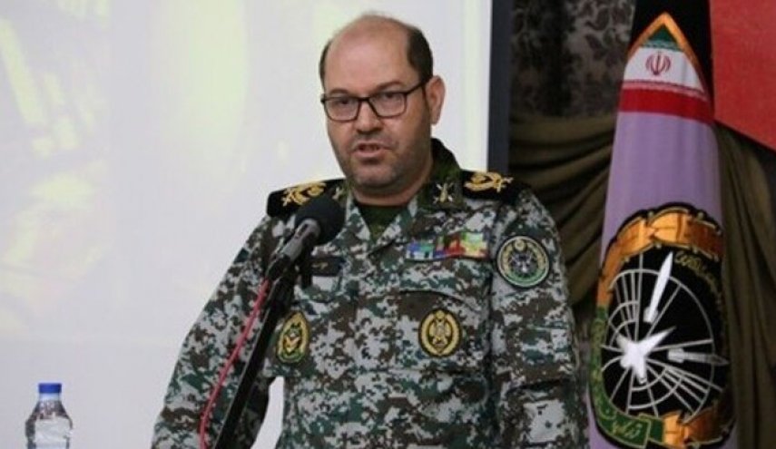 قائد عسكري ايراني: أمن مجالنا الجوي خط أحمر