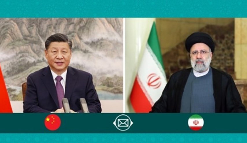 رئيسي يدعو لتنمية العلاقات الإيرانية الصينية على أساس المصالح والاحترام المتبادل