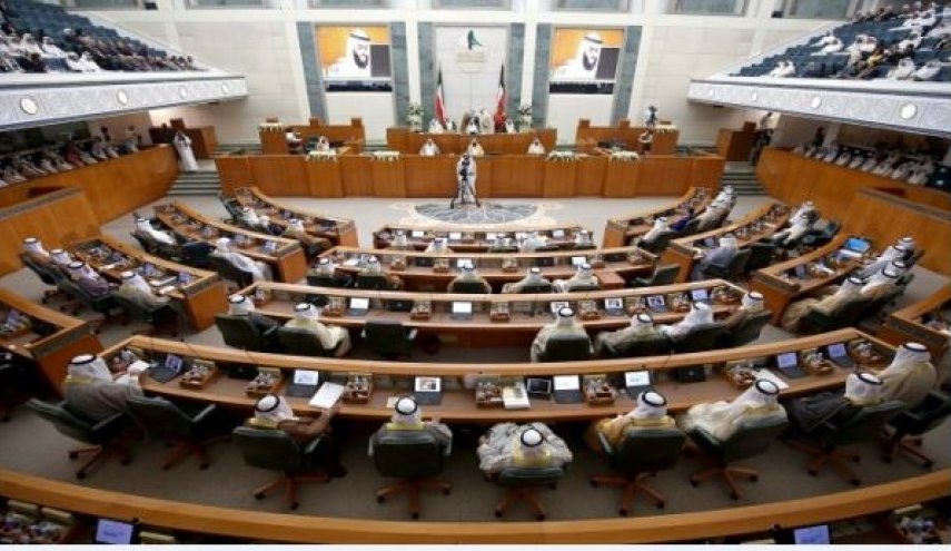الأمة الكويتي يؤجل إقرار ميزانيات الوزارات للأسبوع المقبل