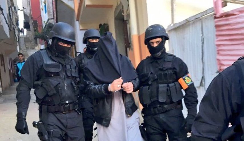 الأمن المغربي يعلن توقيف 5 أشخاص موالين لـ'داعش'